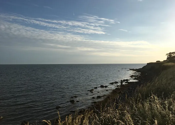 Karrebaeksminde * Eno By